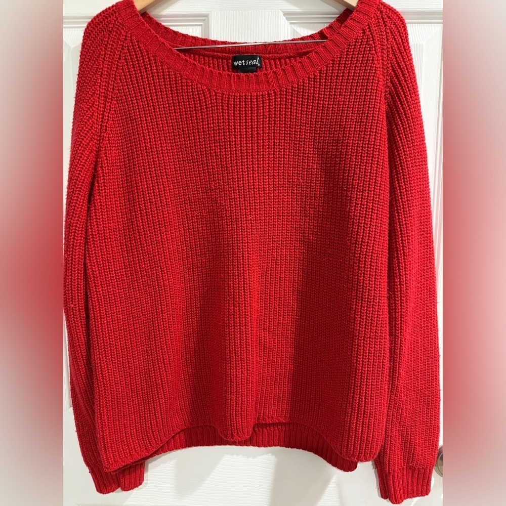 Wet Seal Vibrant Red Crew Neck Sweater Cotton blend Holiday Christmas Valentines